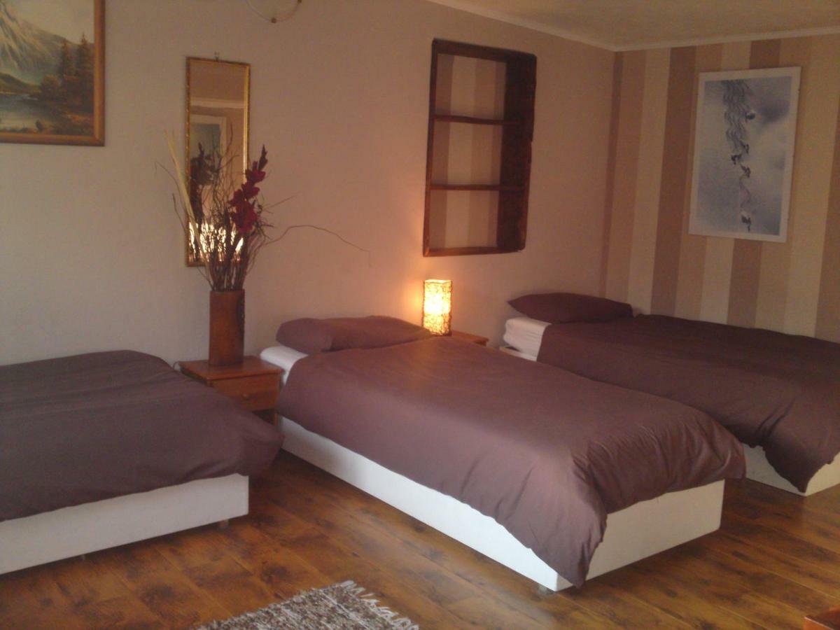 Mikulas Guest House Липтовски-Микулаш Экстерьер фото